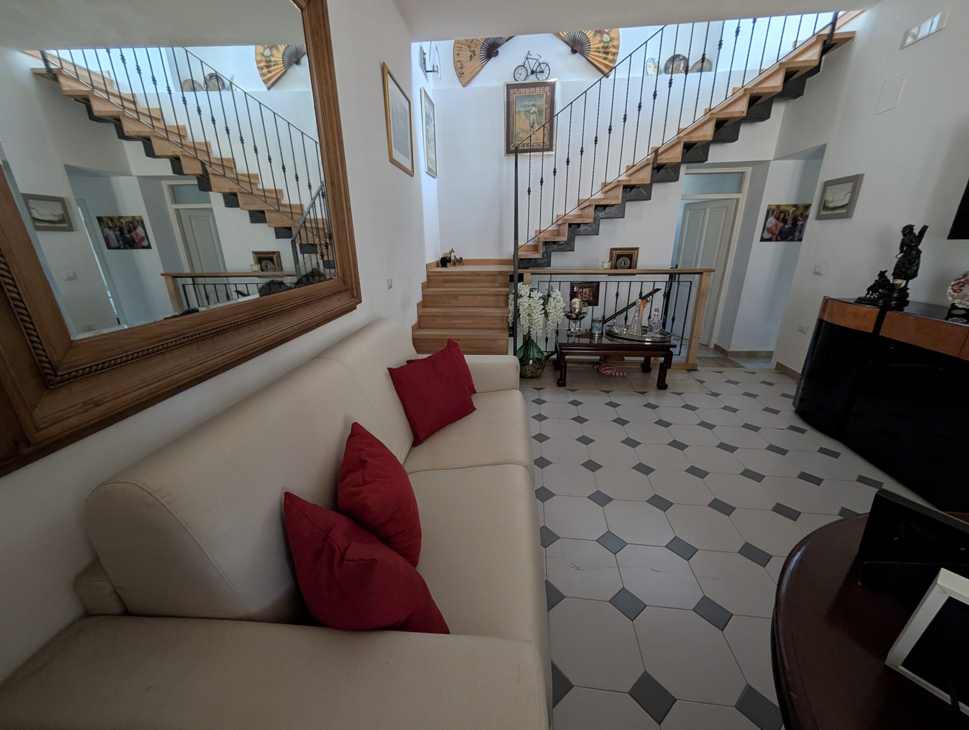 Second reception room, third view